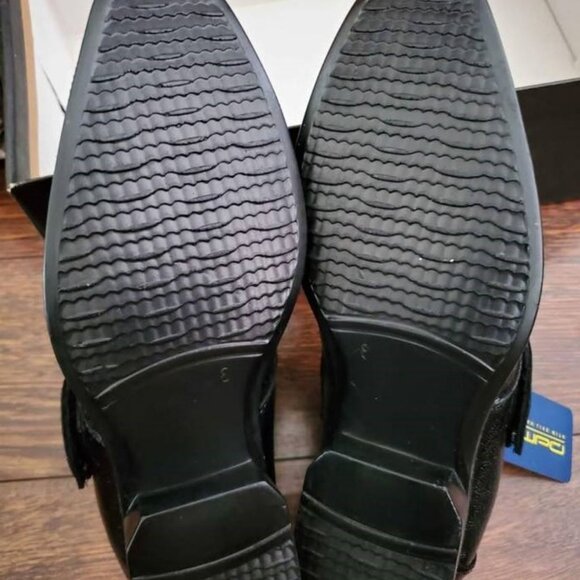 Men Dress Shoes - Picture 3 of 3